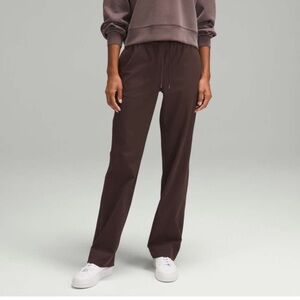 Lululemon Straight‑Leg Mid‑Rise Luxtreme Pants in Espresso - S